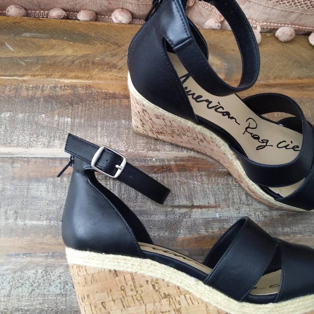 🆕🌿ANKLE STRAP WEDGE SANDALS🌿